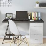 Dessus de table marron foncé bois chêne massif traité