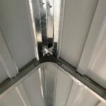 Abri de jardin avec toit prolongé marron clair 277x110,5x181 cm – Image 5