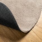 Tapis HUARTE à poils courts doux et lavable sable Ø 200 cm – Image 3