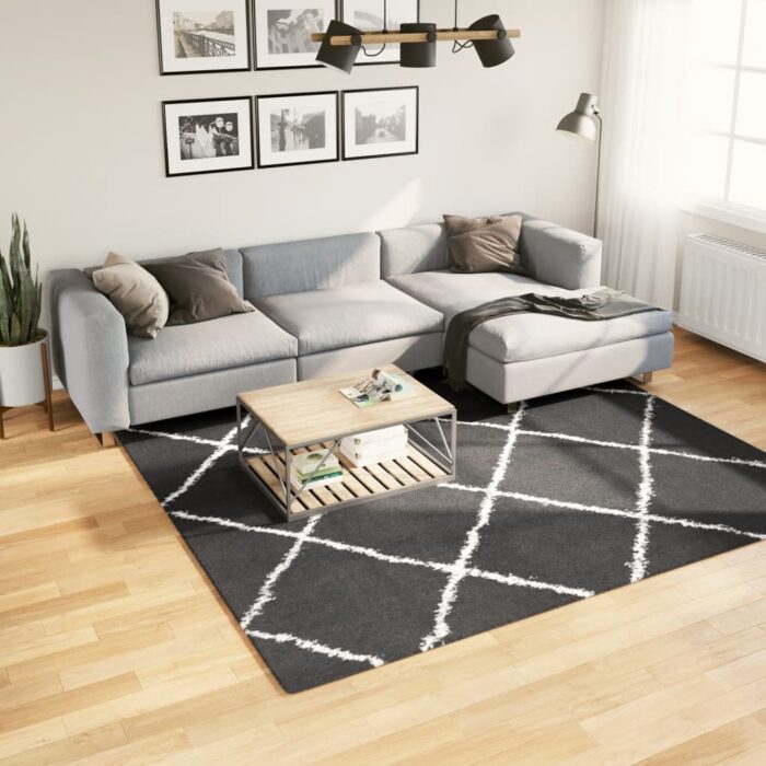 Tapis shaggy à poils longs moderne noir et crème 240x240 cm – Image 1