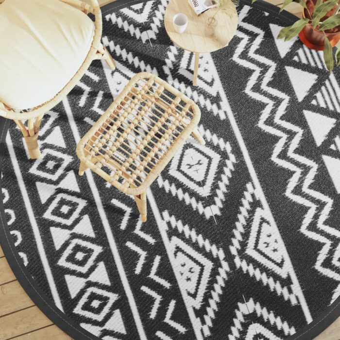 Tapis d'extérieur ARAKIL noir Ø200 cm PP – Image 1